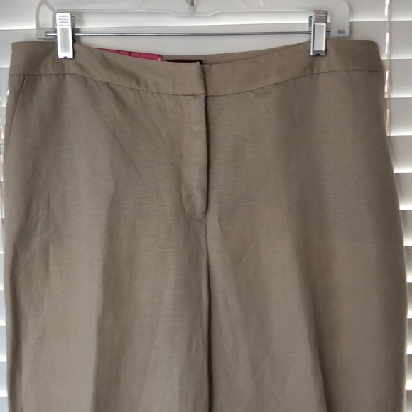 NWT Tan Linen pantsuit. Jacket is fully lined. - Picture 5 of 12